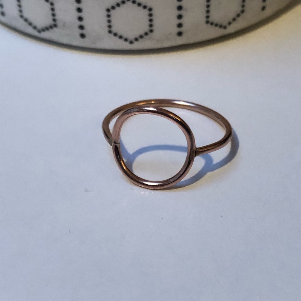 Minimalist rose gold ring
